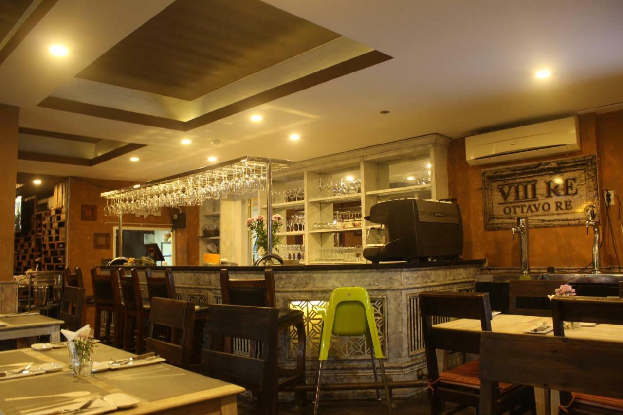 Crown Diamond Hotel - Phu My Hung District 7 Ho Chi Minh City Bagian luar foto